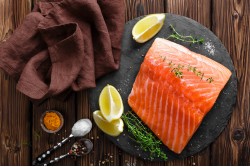 Fresh Salmon Fillet Without Skin - Per 1.5Kg