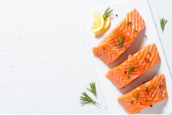 Fresh Salmon Without Skin Fillet Steak Portions ( 4 pcs ) - Per 1Kg 