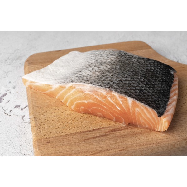 Fresh Organic Salmon Sushi Fillet With Skin Large 4/5 - 1.5Kg