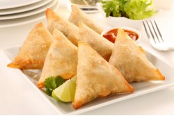 Chicken Samosa (20 Pcs) CFP Frozen - Per 1Kg 