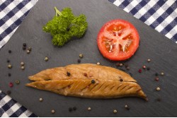 Smoked Peppered Mackerel Fillets Frozen - Per 250Gm