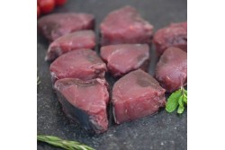 Fresh Tuna Black Curry Cut (May include head pieces)- Per 1Kg 
