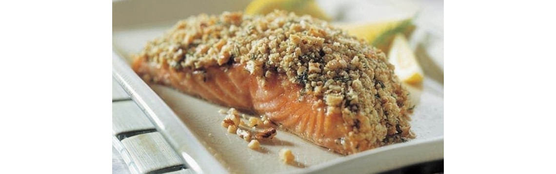 Salmon with Crunchy Walnut